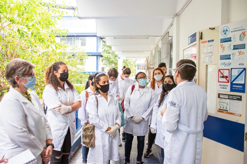OpenLab: UniFOA recebe estudantes do IFRJ para aula prática em laboratório de Medicina 1 OpenLab
