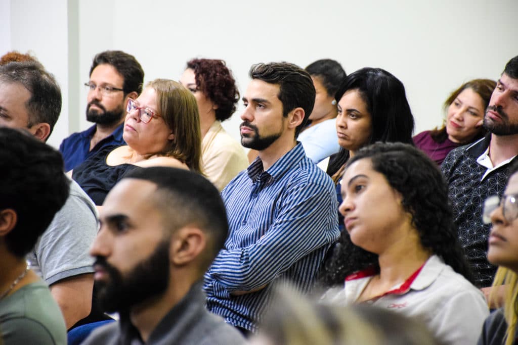 CDL recebe workshop sobre liderança oferecido pelo UniFOA    2 CDL recebe workshop sobre liderança e Formação Executiva oferecida pelo UniFOA
