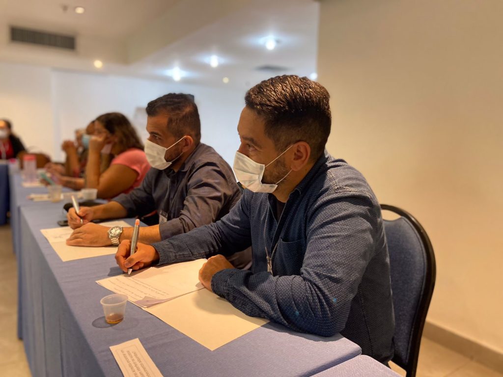 Coordenador e professor do UniFOA tomam posse no Conselho Regional de Nutricionistas 1 C onselho Regional de Nutricionistas