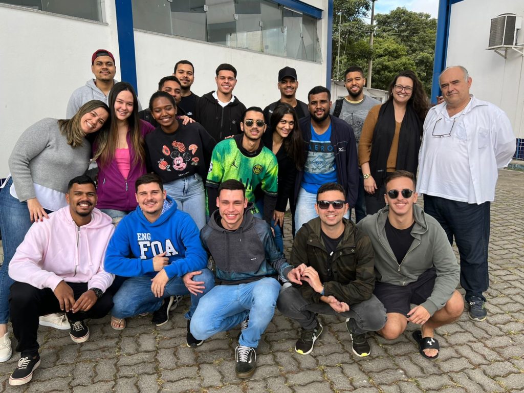 Alunos da Engenharia Mecânica constroem protótipos bólidos com motor do tipo Stirling 1 Engenharia Mecânica