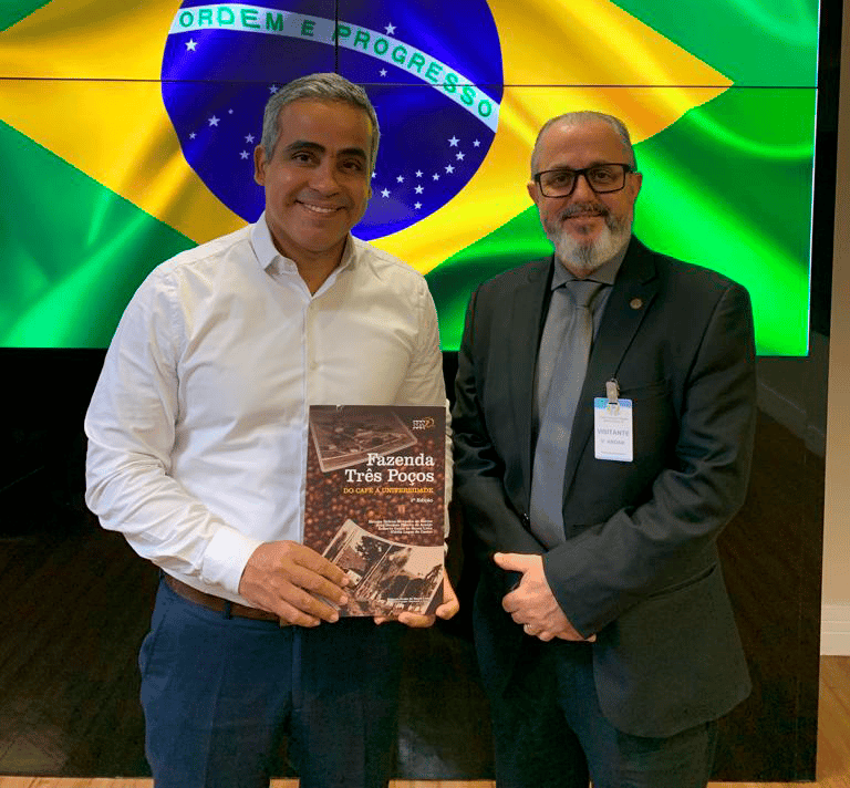 Em Brasília, presidente da FOA apresenta projetos do UniFOA ao ministro da Cidadania 1 Projetos