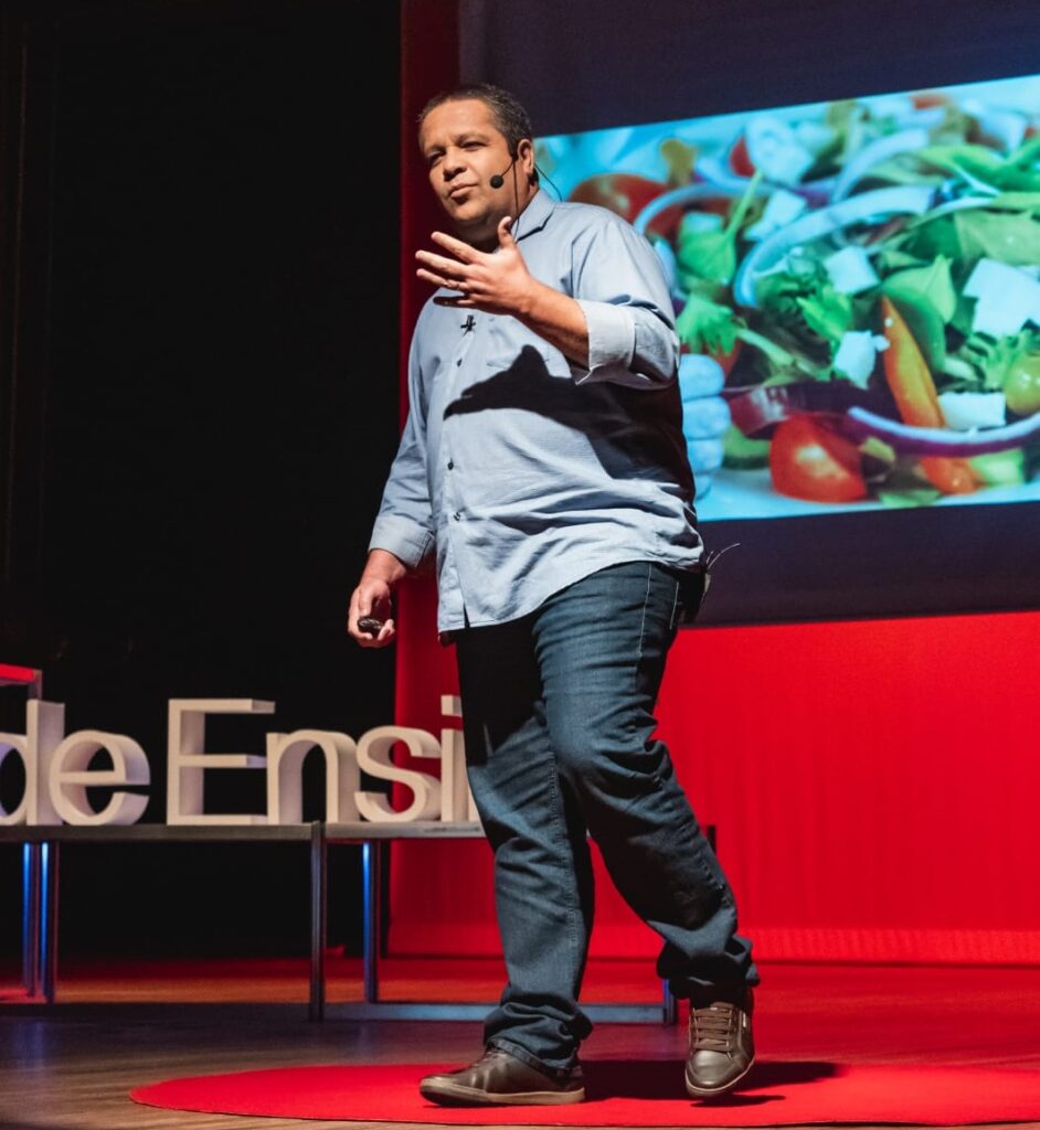 Egresso do UniFOA conta sobre a ‘experiência ímpar’ de palestrar no TEDx 1 TEDx